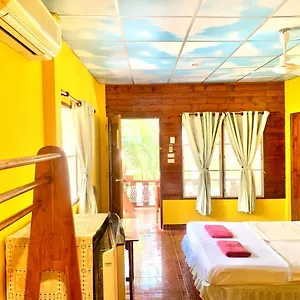 2* Hotel Tropicana